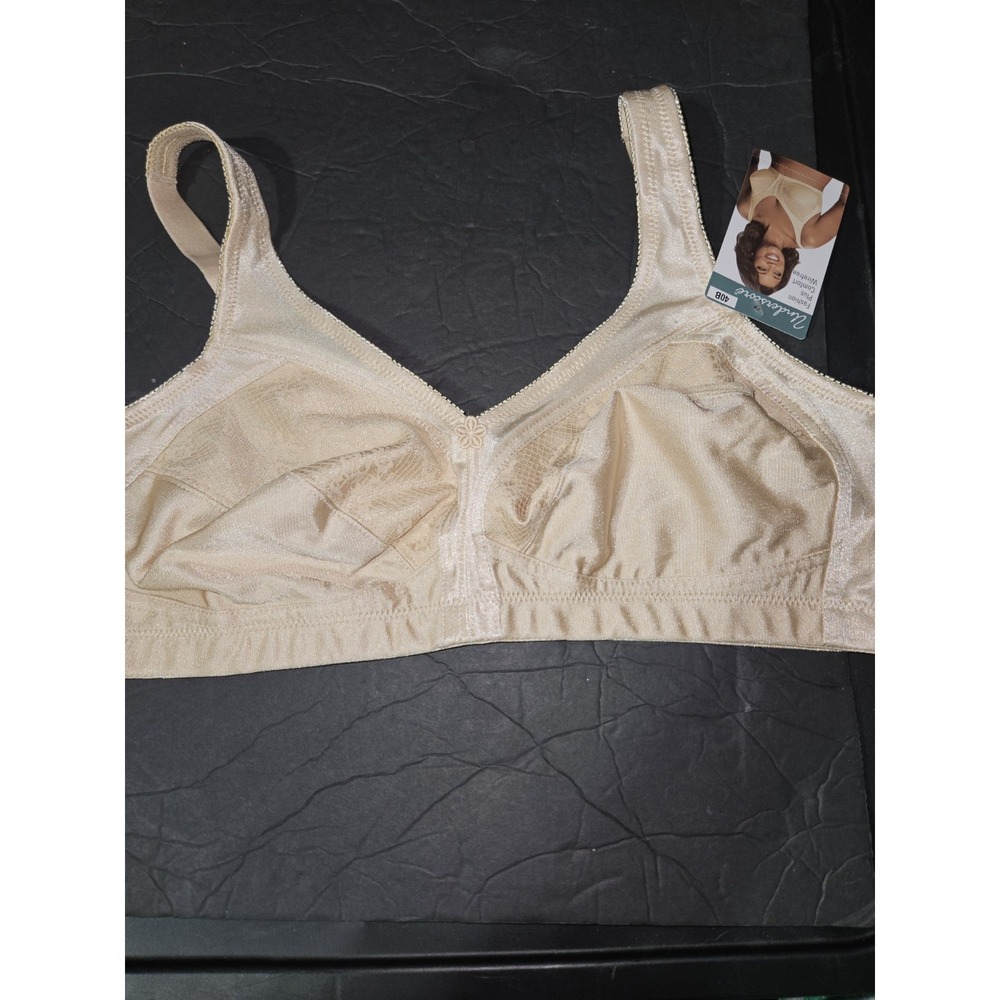 40B‎ Underscore Fashion Plus Wire Free Bra NWT